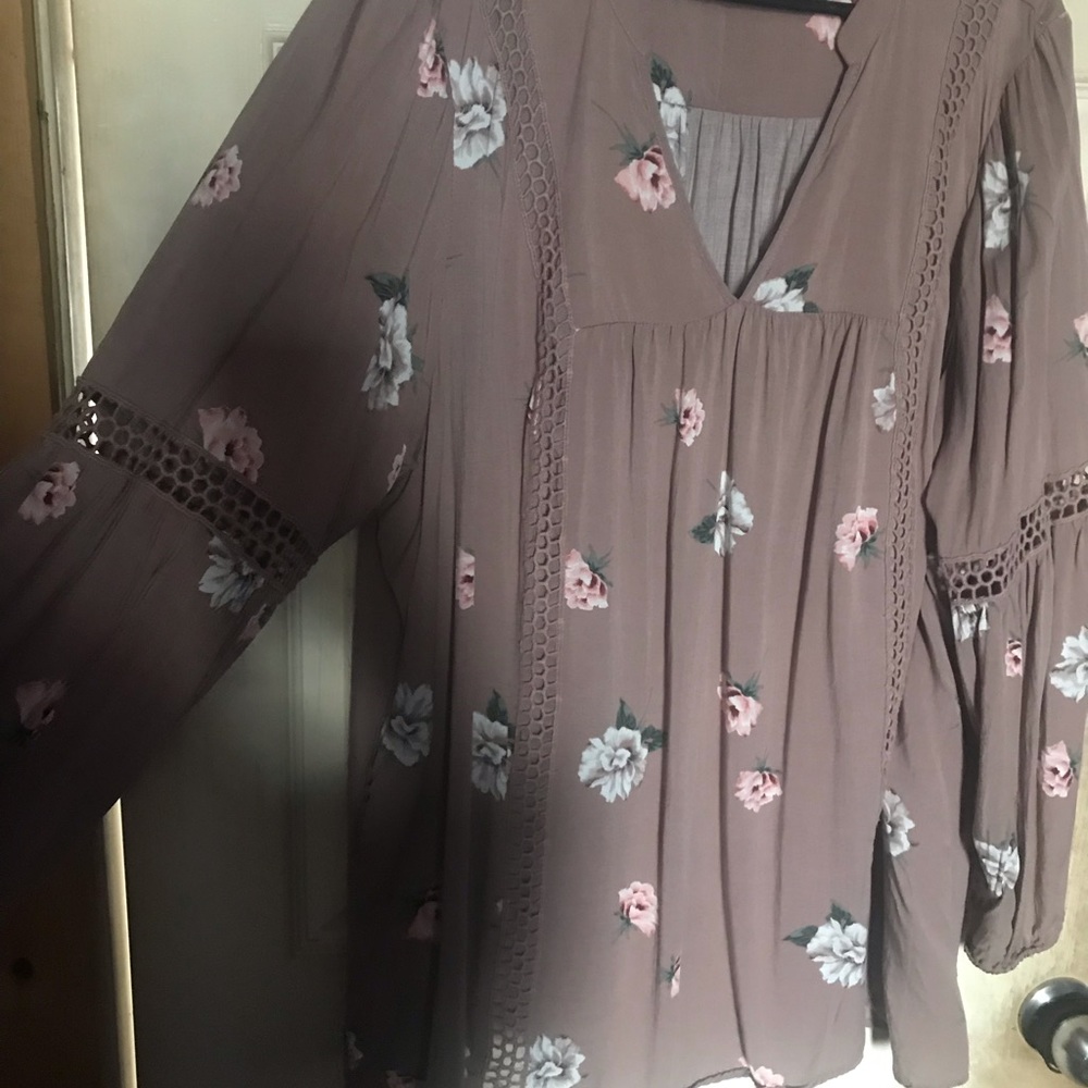 COPY - Long sleeve flower printed blouse